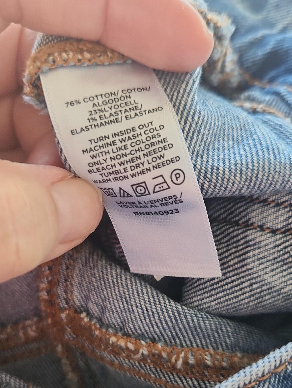 LOFT Medium Blue High-Rise Sailor  Wide Leg Button-Accent Jeans 2/26 - Picture 6 of 6